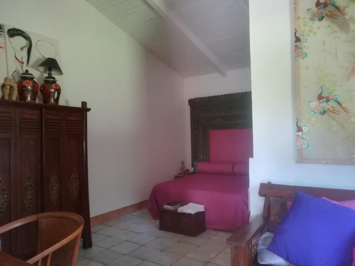 Villa Le Tre Dame B&B บัตตีปาลเลีย ภายนอก รูปภาพ